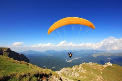 The Best Places in the World to Go Paragliding